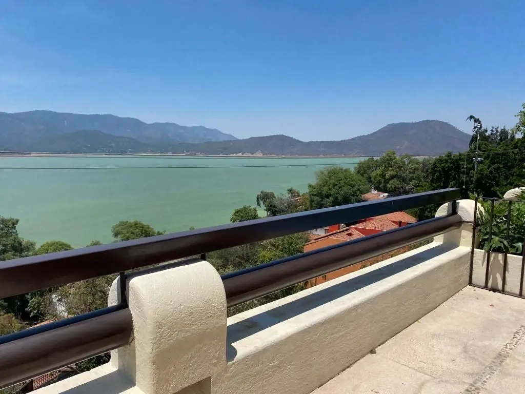 Residencia en Valle de Bravo