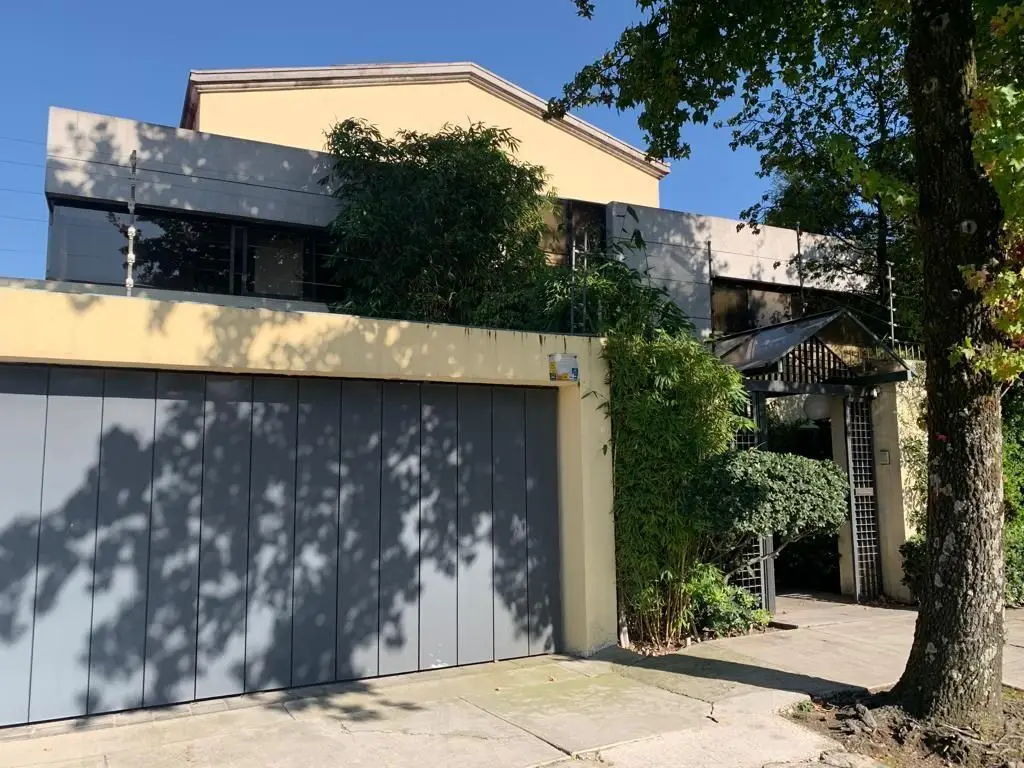 Mdv Venta de Exclusiva Residencia en Bosque de Ombues — foto 2