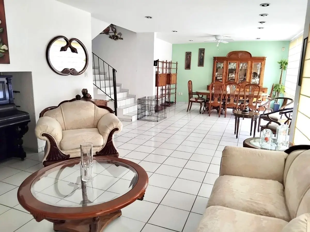 Linda casa en Privada Arboledas al lado del Holiday Inn Diamante — foto 3