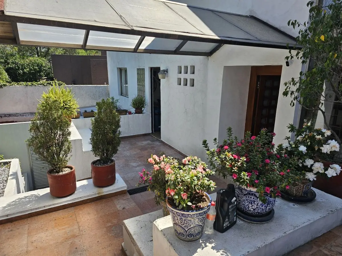 Vista Hermosa Casa Amplia y Remodelada en Venta — foto 2