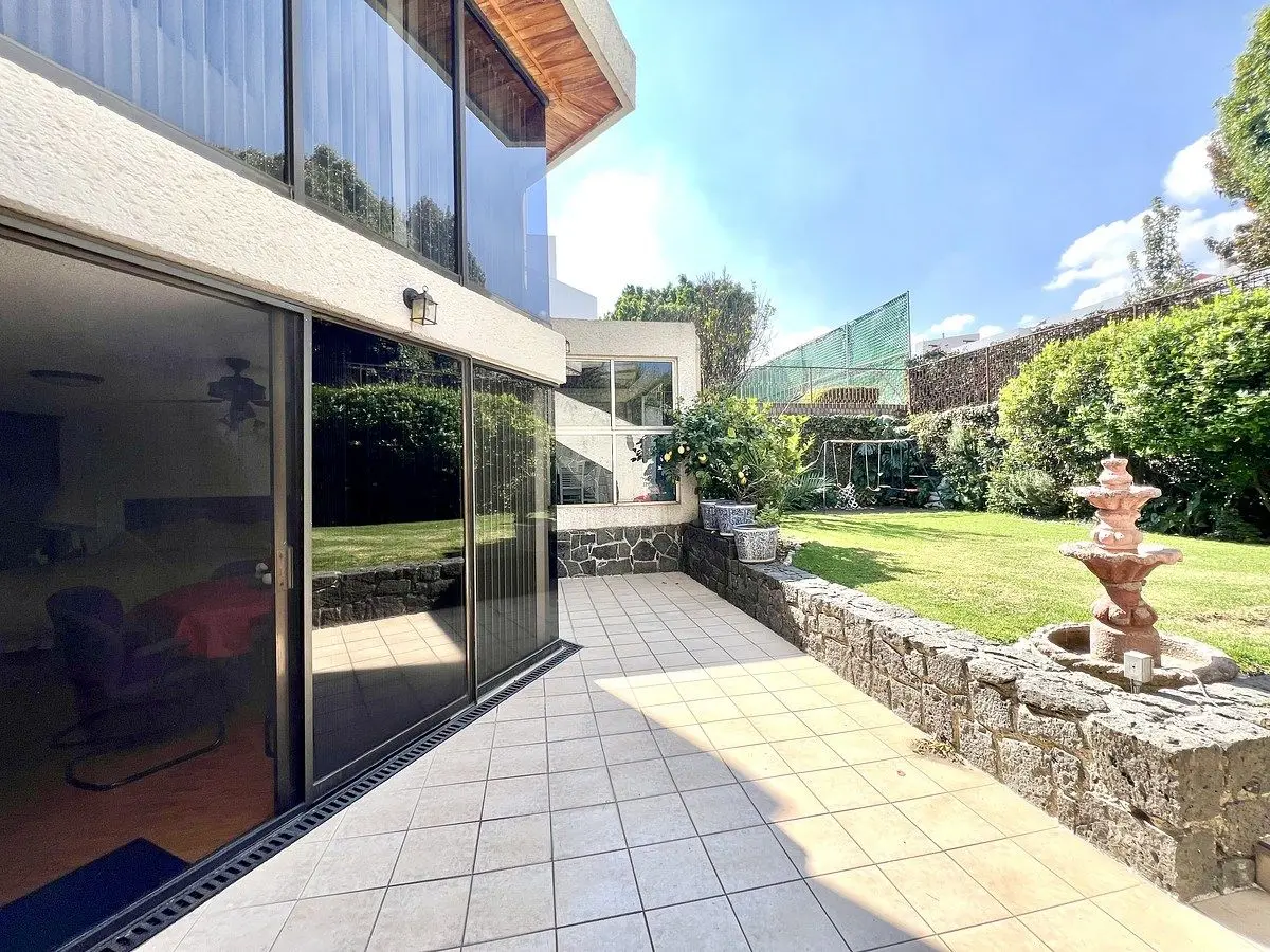 Casa en calle cerrada con vigilancia en Fuentes del Pedregal — foto 3