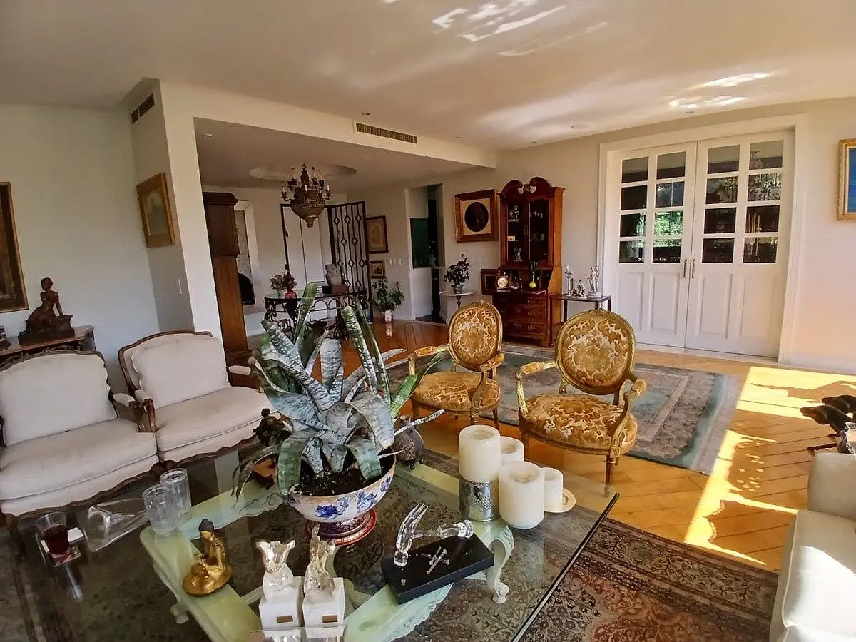 ¡Espectacular Departamento en Lomas, Magnifica Vista y Jardín , Unico !!! — foto 5