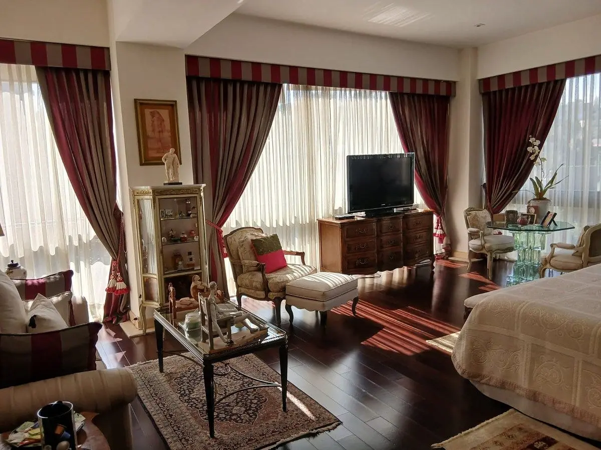 ¡Espectacular Departamento en Lomas, Magnifica Vista y Jardín , Unico !!! — foto 6