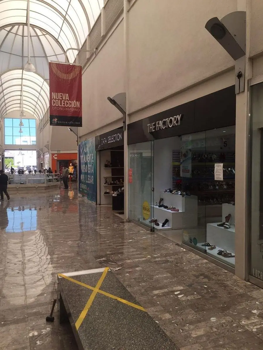 Local Comercial en Renta en Galerías del Calzado Guadalajara — foto 2