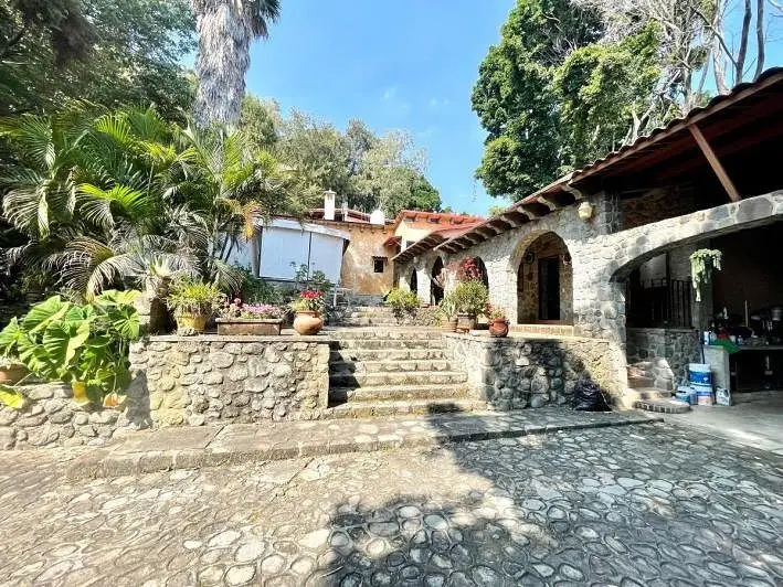 Linda casa en Cuernavaca de un solo nivel