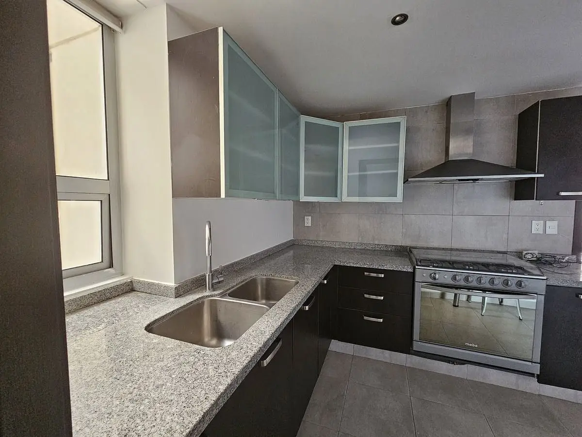 Renta Sendero Santa Fe Amplio Departamento — foto 6