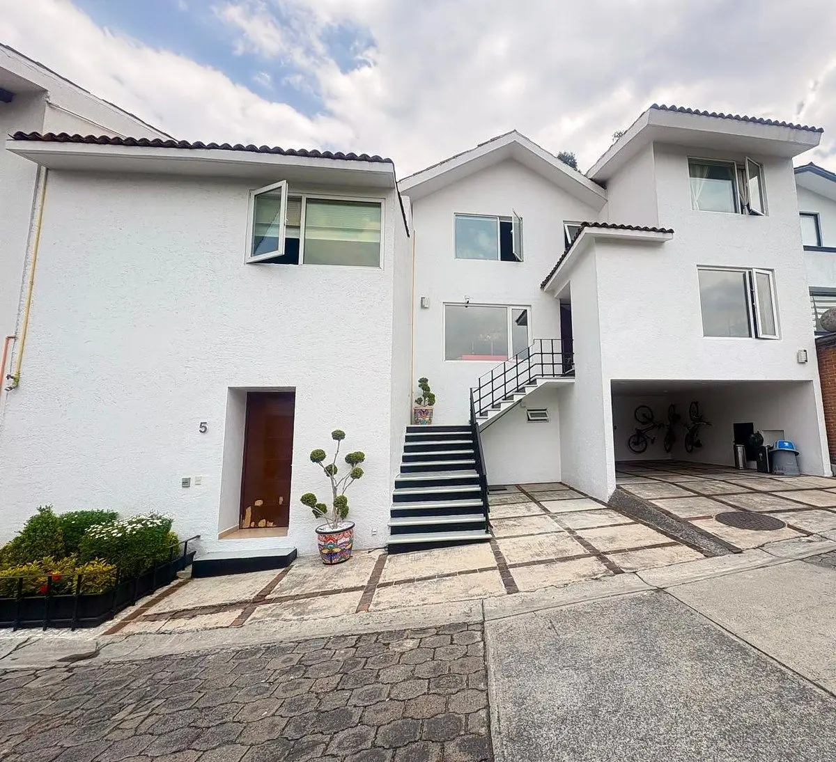 Excelente Residencia en Venta — foto 3