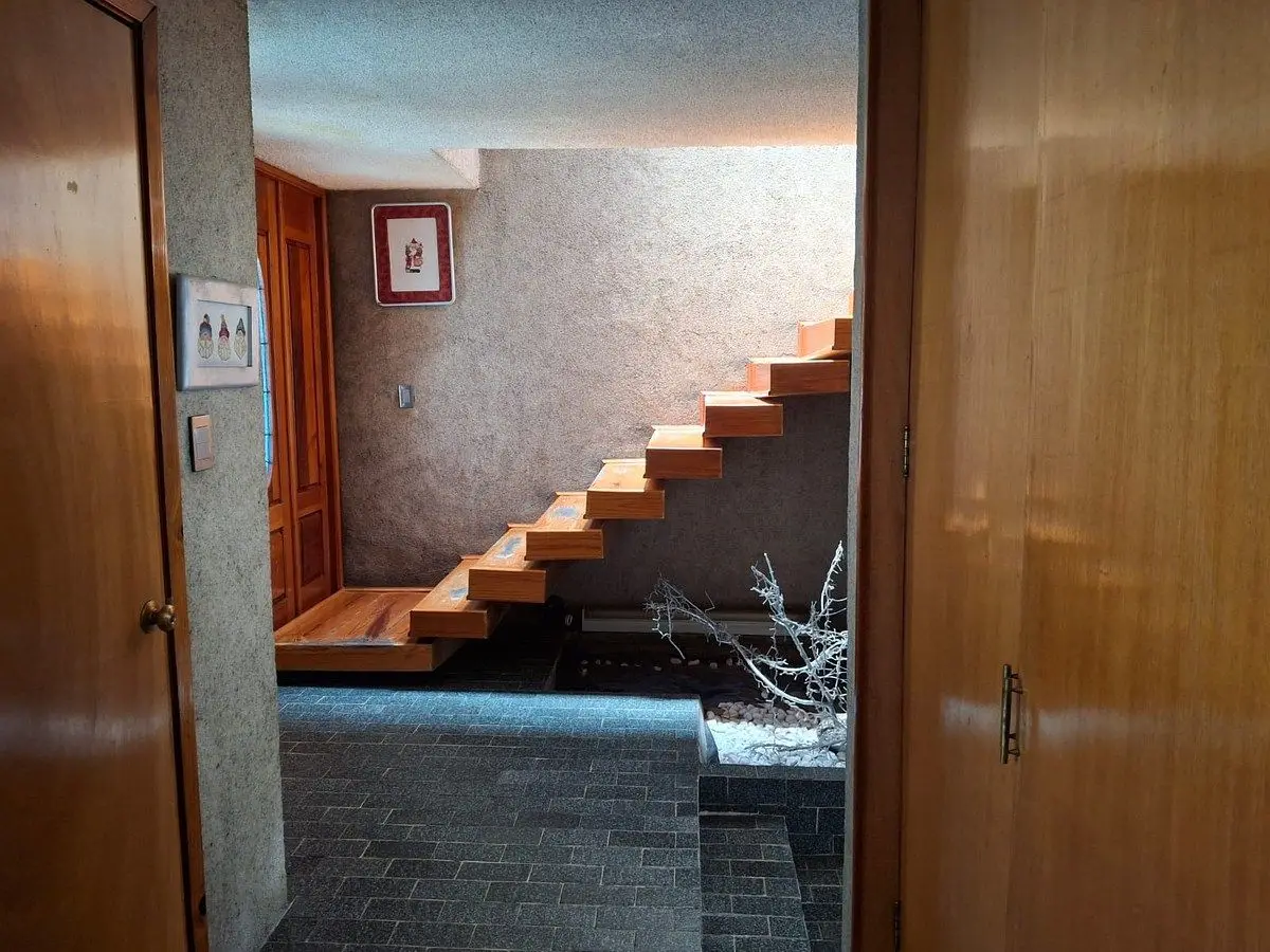 Casa en venta con excelente ubicación y potencial para negocio — foto 4