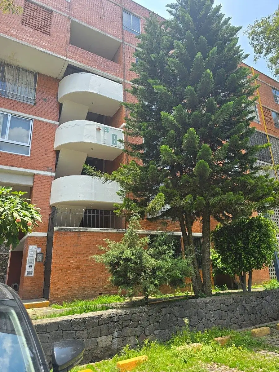 Depa Planta Baja en Unidad Habitacional Fuentes Brotantes, Bloque B - 8, Solo Co — foto 2