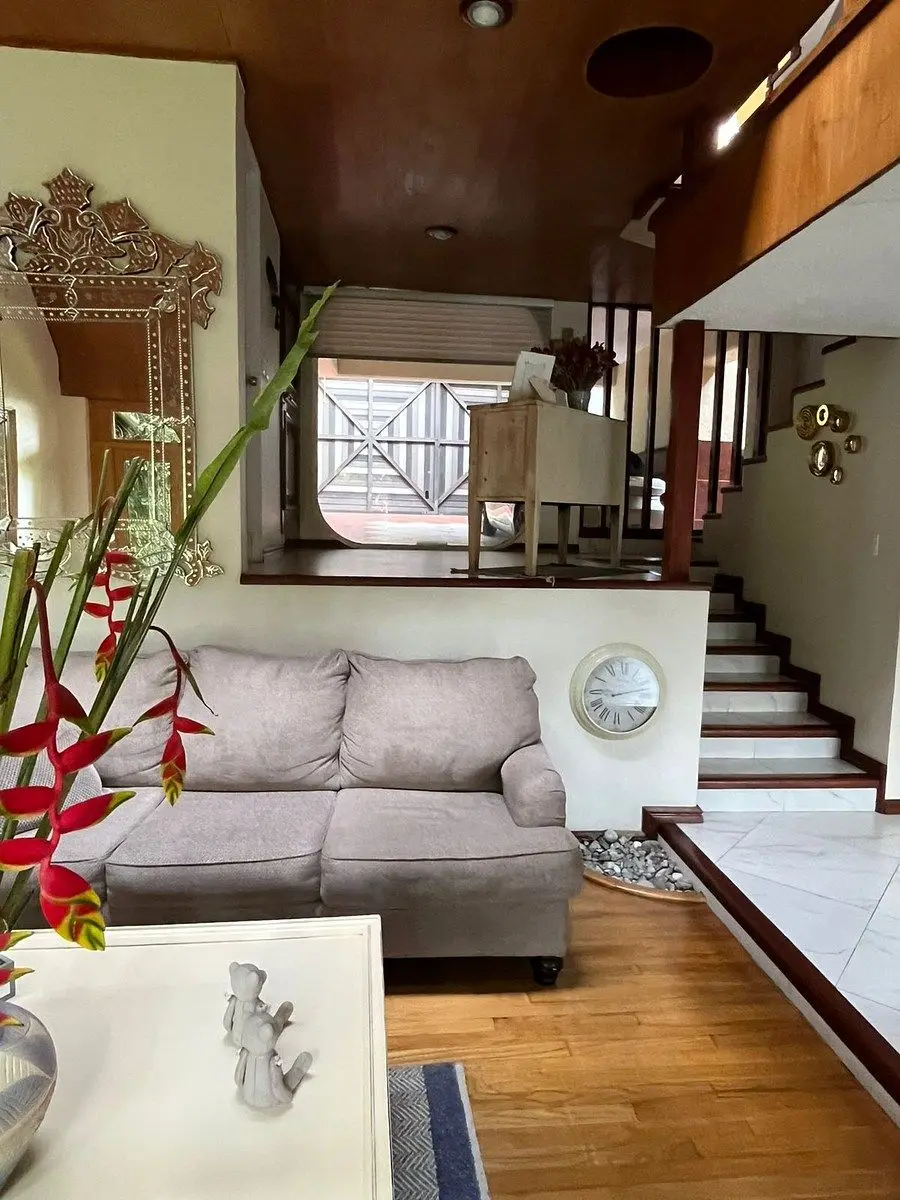 Vendo casa dentro de fraccionamiento Cerrado en Lomas de Tarango. — foto 4