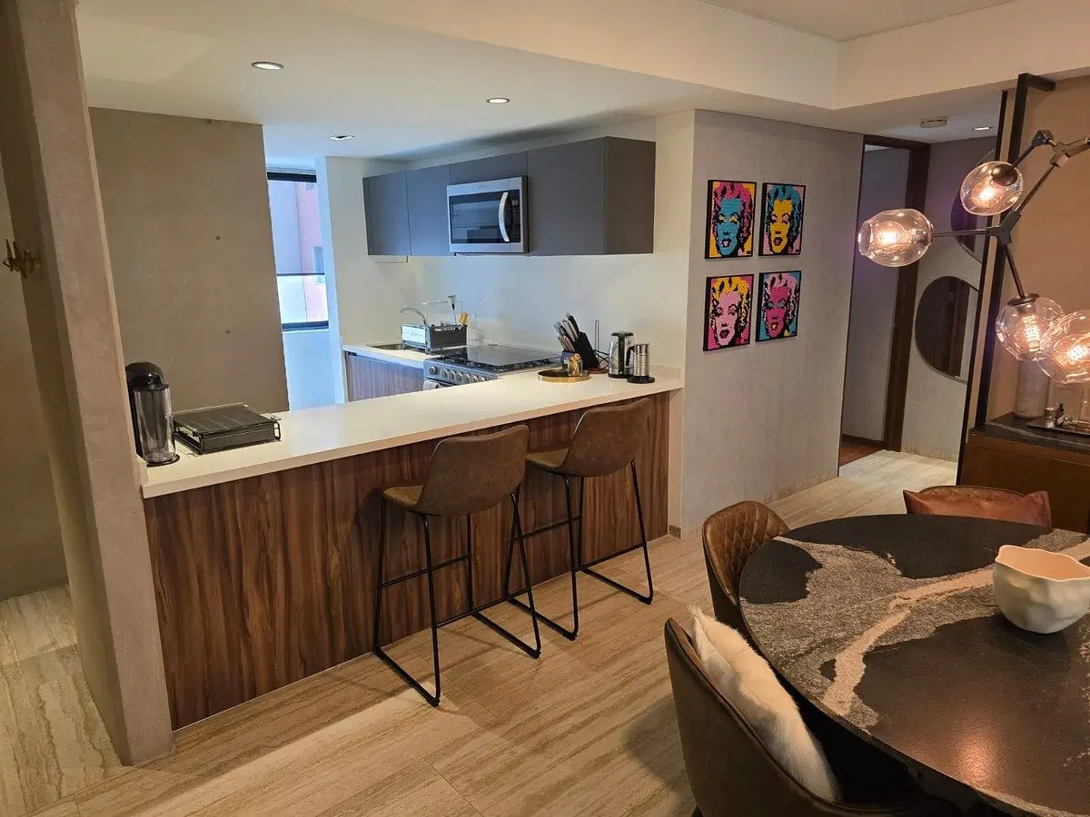 Departamento con Amueblado de Lujo en Renta en Condesa. — foto 6