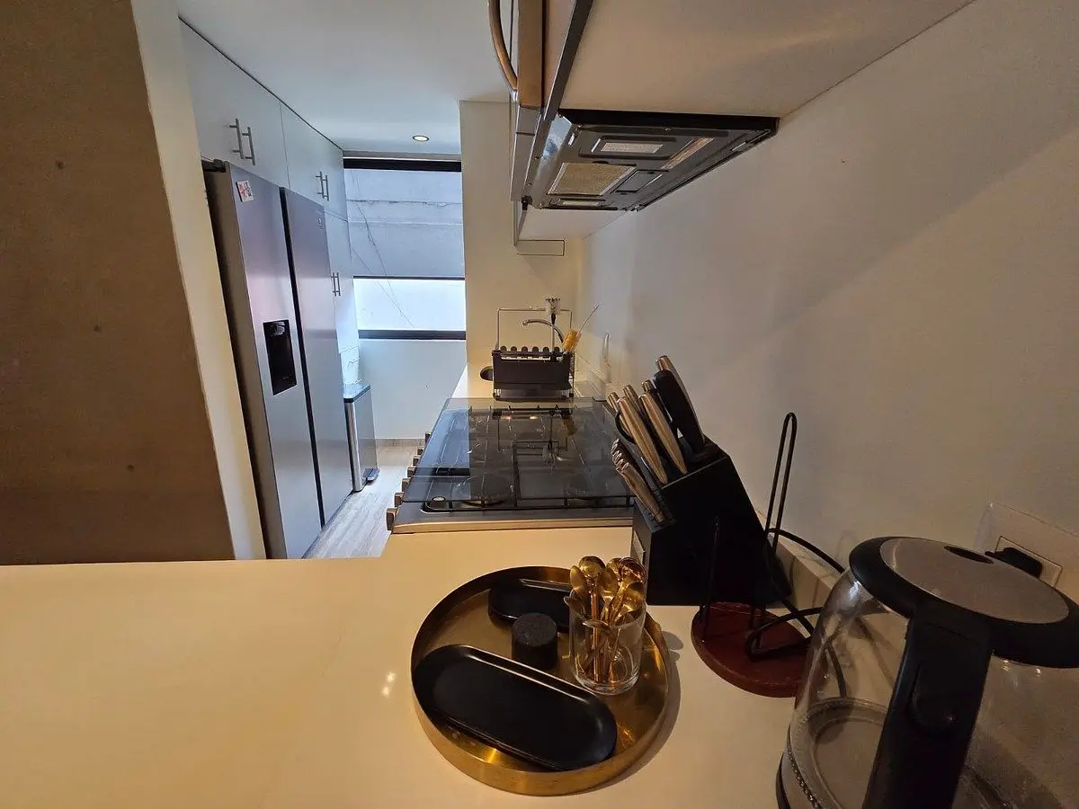 Departamento con Amueblado de Lujo en Renta en Condesa. — foto 8
