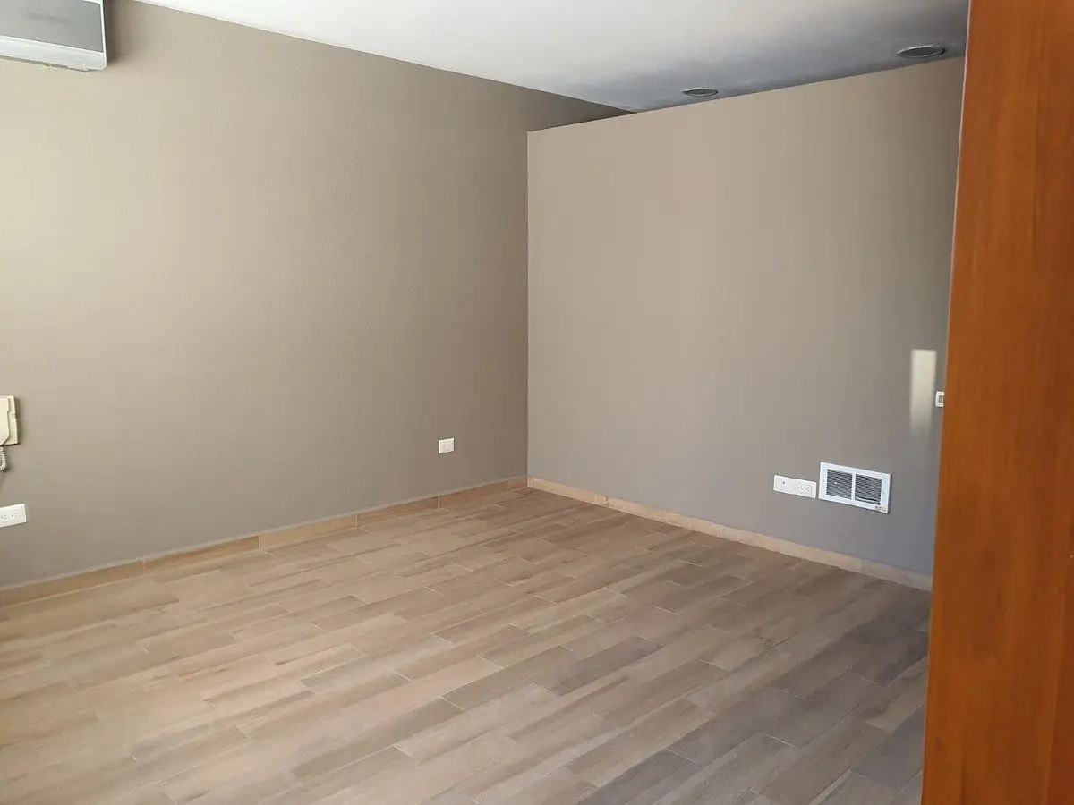 Oportunidad Única en Santa Fe! Extraordinaria Casa en Venta Baja de Precio — foto 11