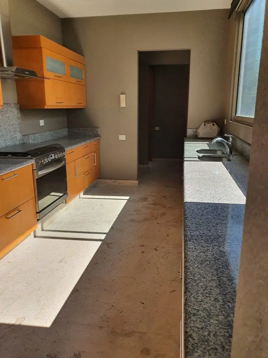 Oportunidad Única en Santa Fe! Extraordinaria Casa en Venta Baja de Precio — foto 8