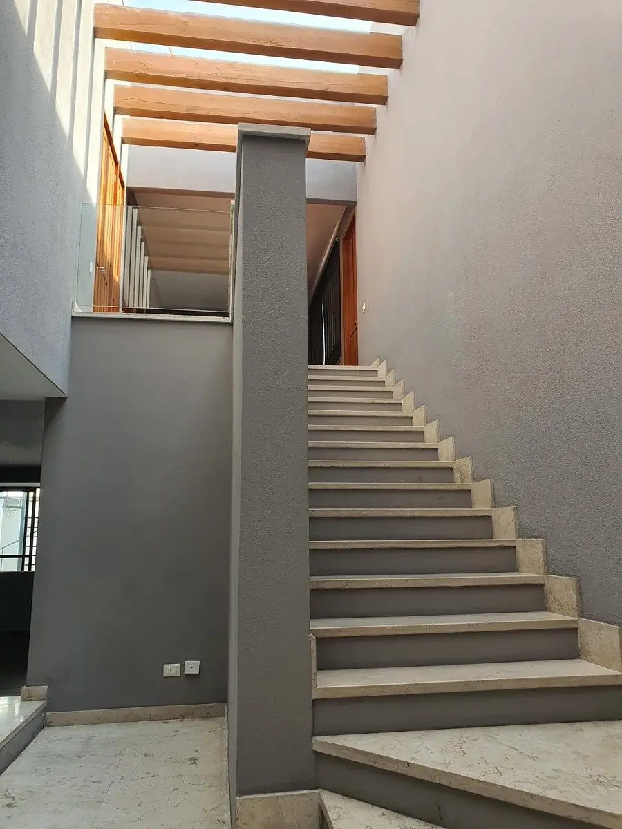 Oportunidad Única en Santa Fe! Extraordinaria Casa en Venta Baja de Precio — foto 9