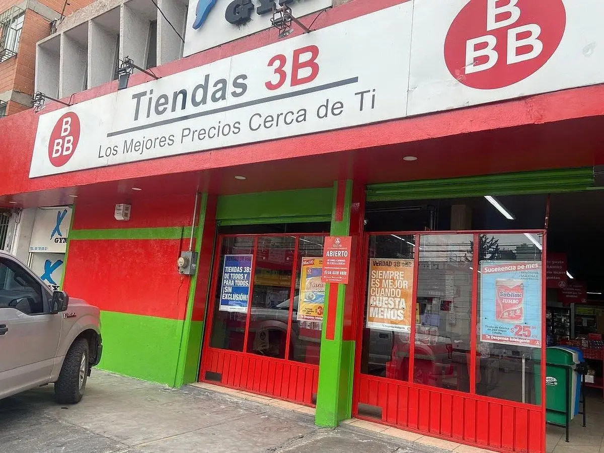 Venta Edificio con 2 Locales Comerciales, Col. Doctores — foto 3