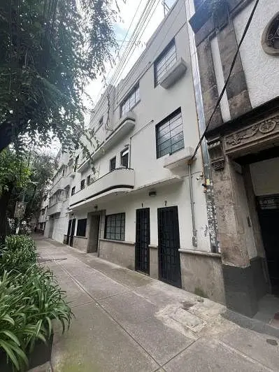 Departamento amueblado en la Condesa en Planta Baja en