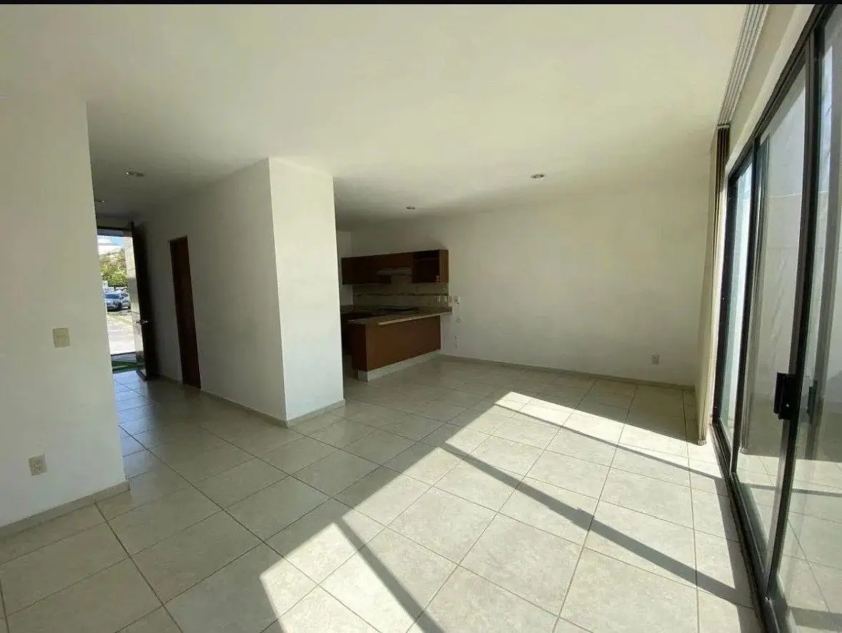Excelente Casa en Las Grullas Residencial — foto 6