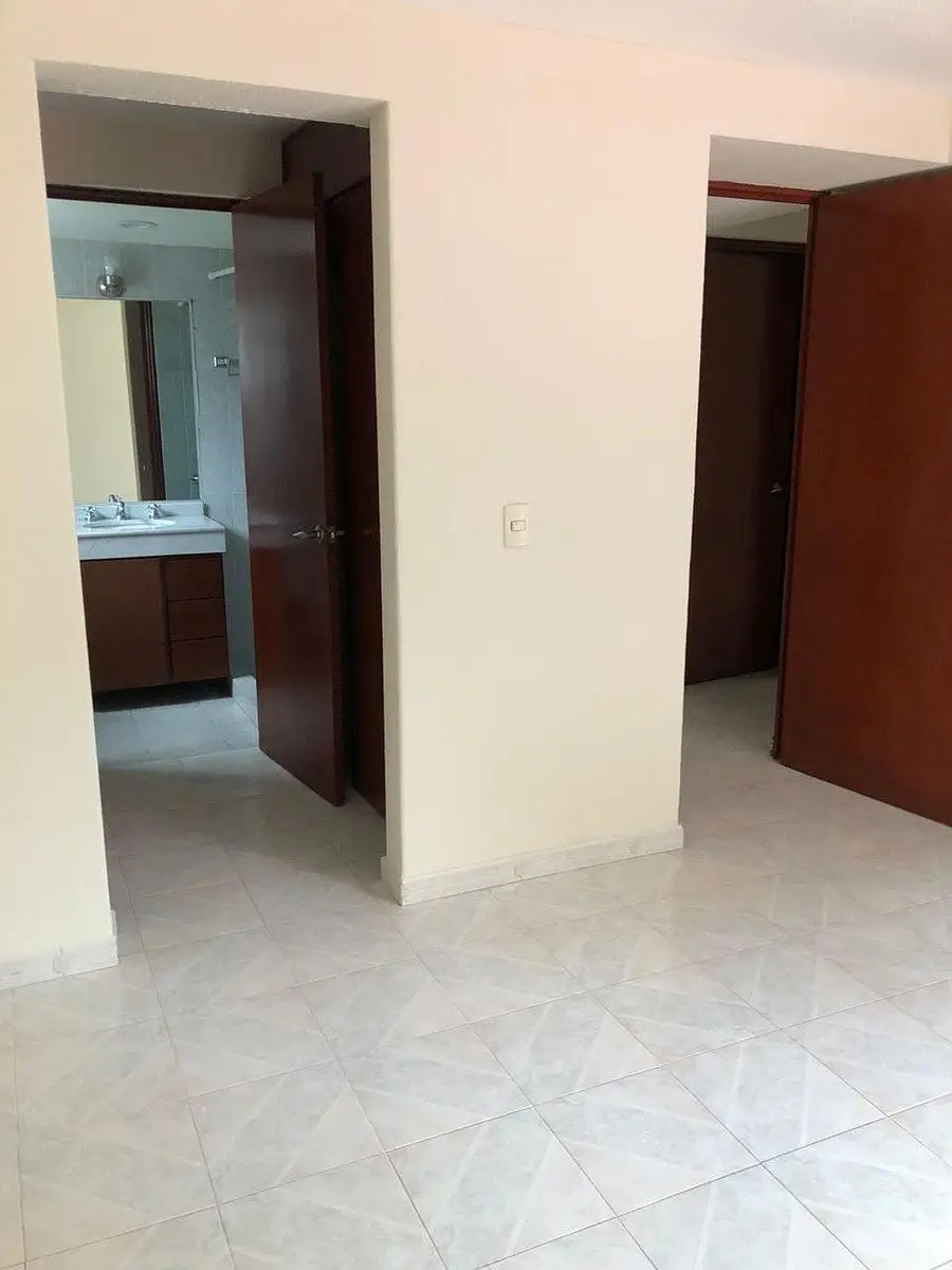Departamento en Renta en Fuentes de Coyoacán. — foto 5