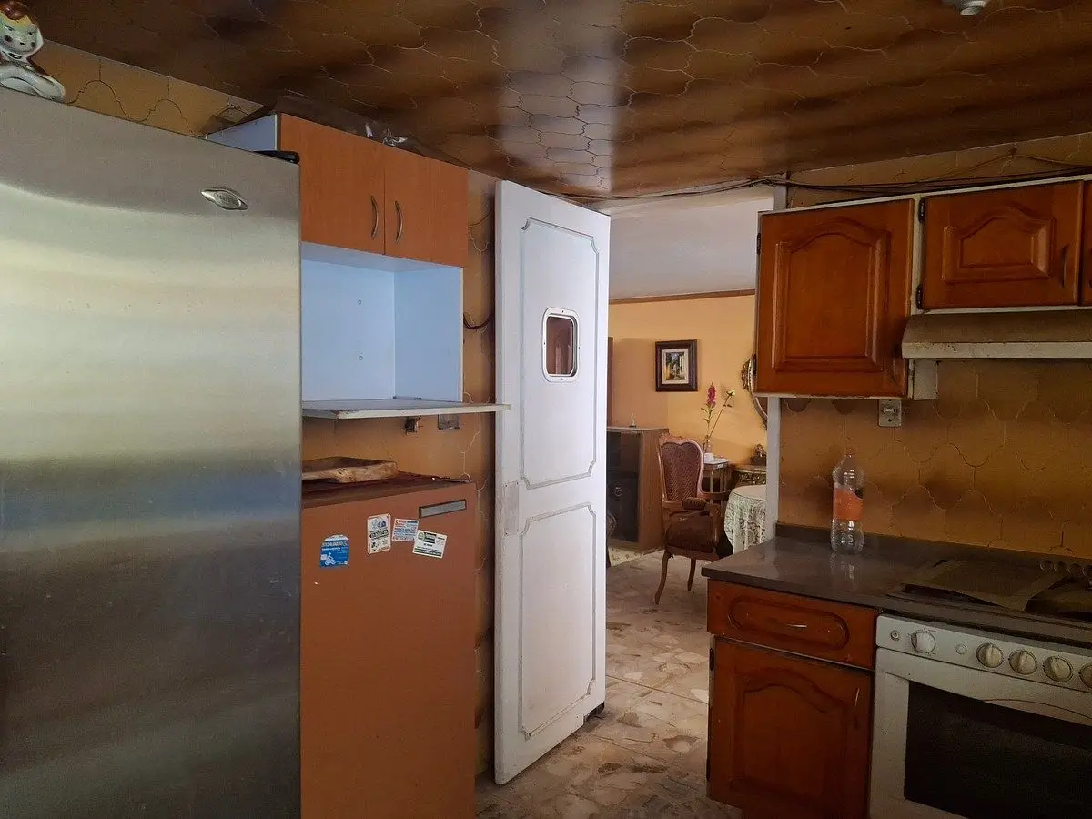 Hermosa casa con amplios espacios para modernizar en Paseos de Churubusco — foto 4
