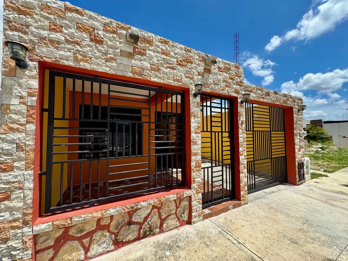 Casa de 3 Habitaciones Amueblada, con Área bar y Alberca!