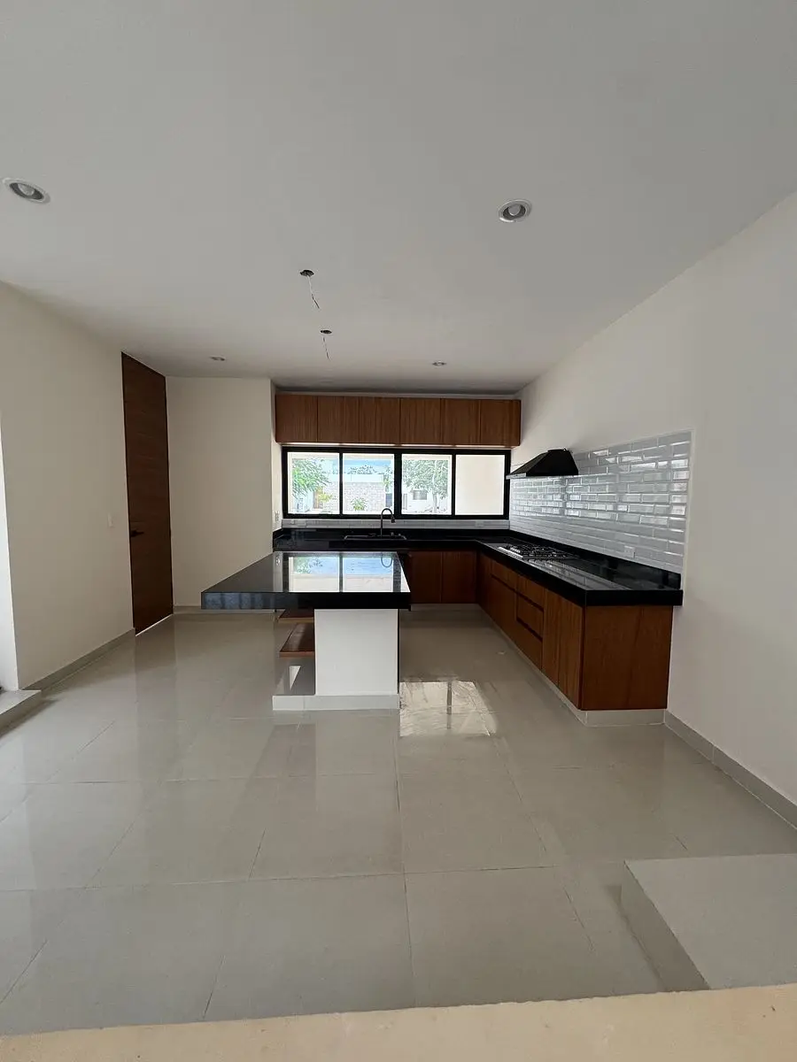 Casa en Privada Nadira en Conkal, Yucatan — foto 3