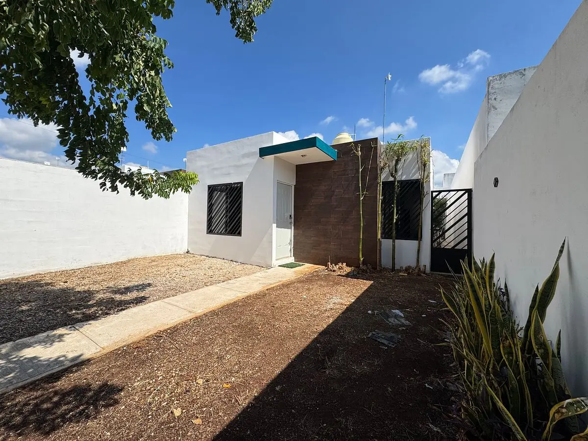 Casa en Renta de una Planta | Amueblada en Caucel | 2 Habitaciones, Mérida yuc