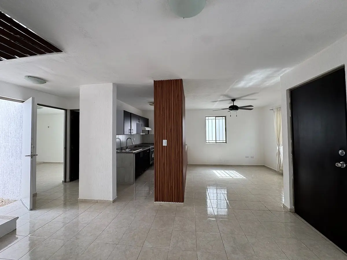 Casa en renta en Merida, Fracc. Las Americas. ¡Con Alberca! — foto 3