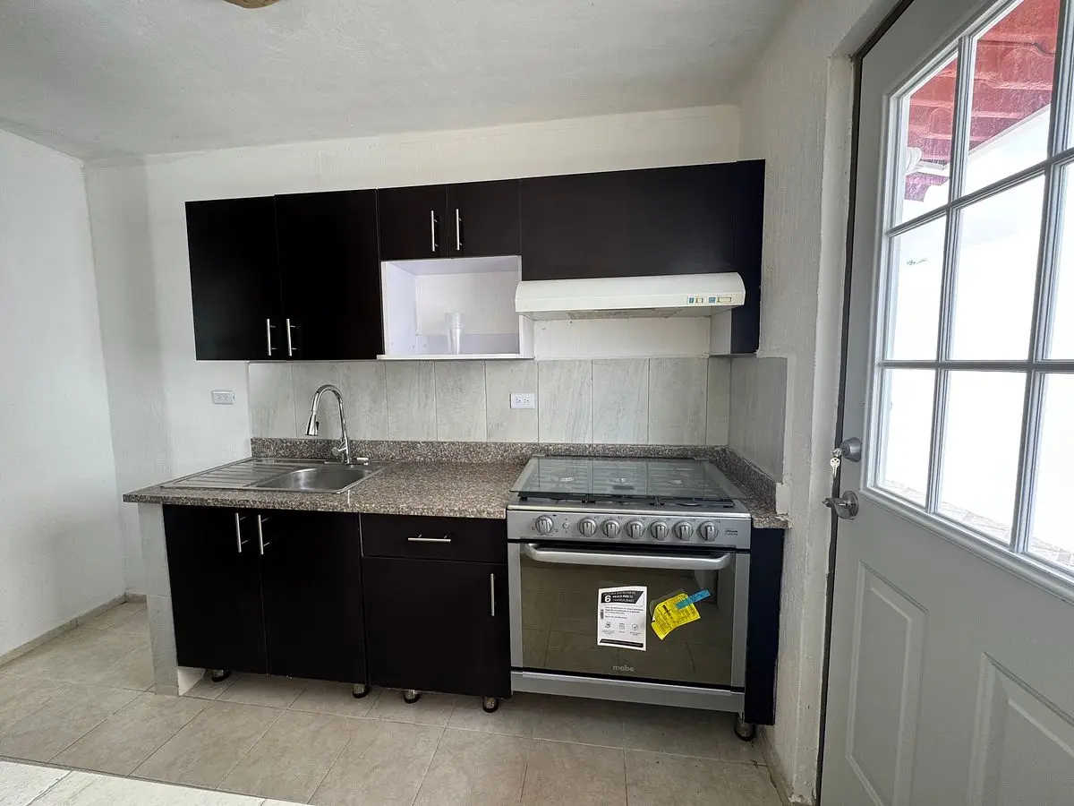 Casa en renta en Merida, Fracc. Las Americas. ¡Con Alberca! — foto 5