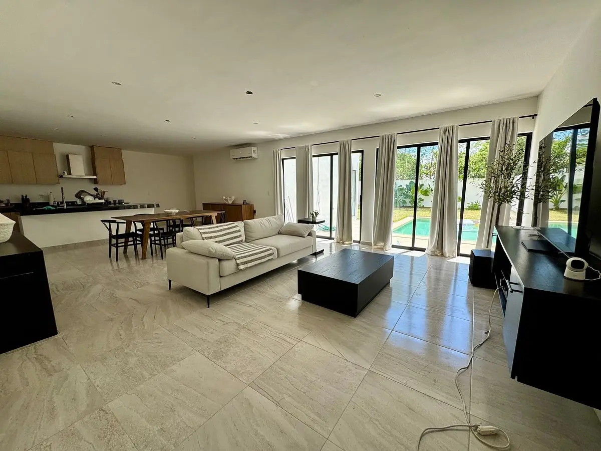Casa en renta en Merida, amueblada y con amplio terreno. Privada Kanan en Conkal — foto 4