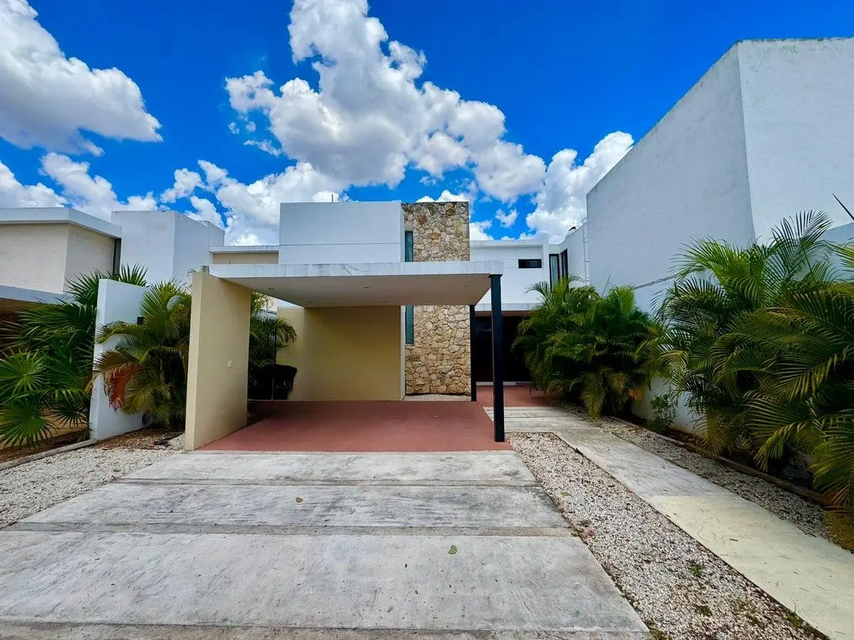Casa en Venta de 4 Habitaciones en Cholul | Equipada y con Amenidades! — foto 2