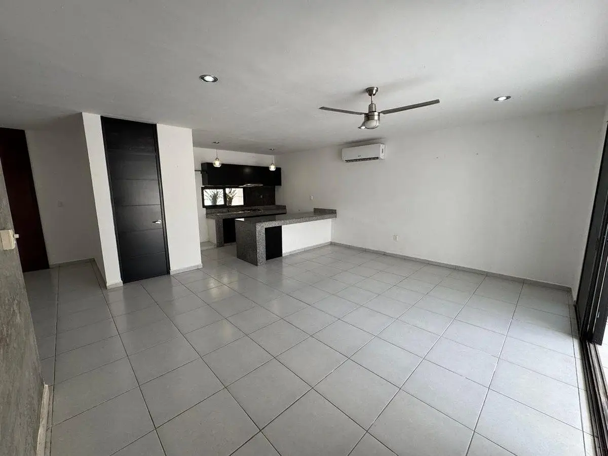 Casa en Venta de una sola Planta y 3 Habitaciones en Privada — foto 3