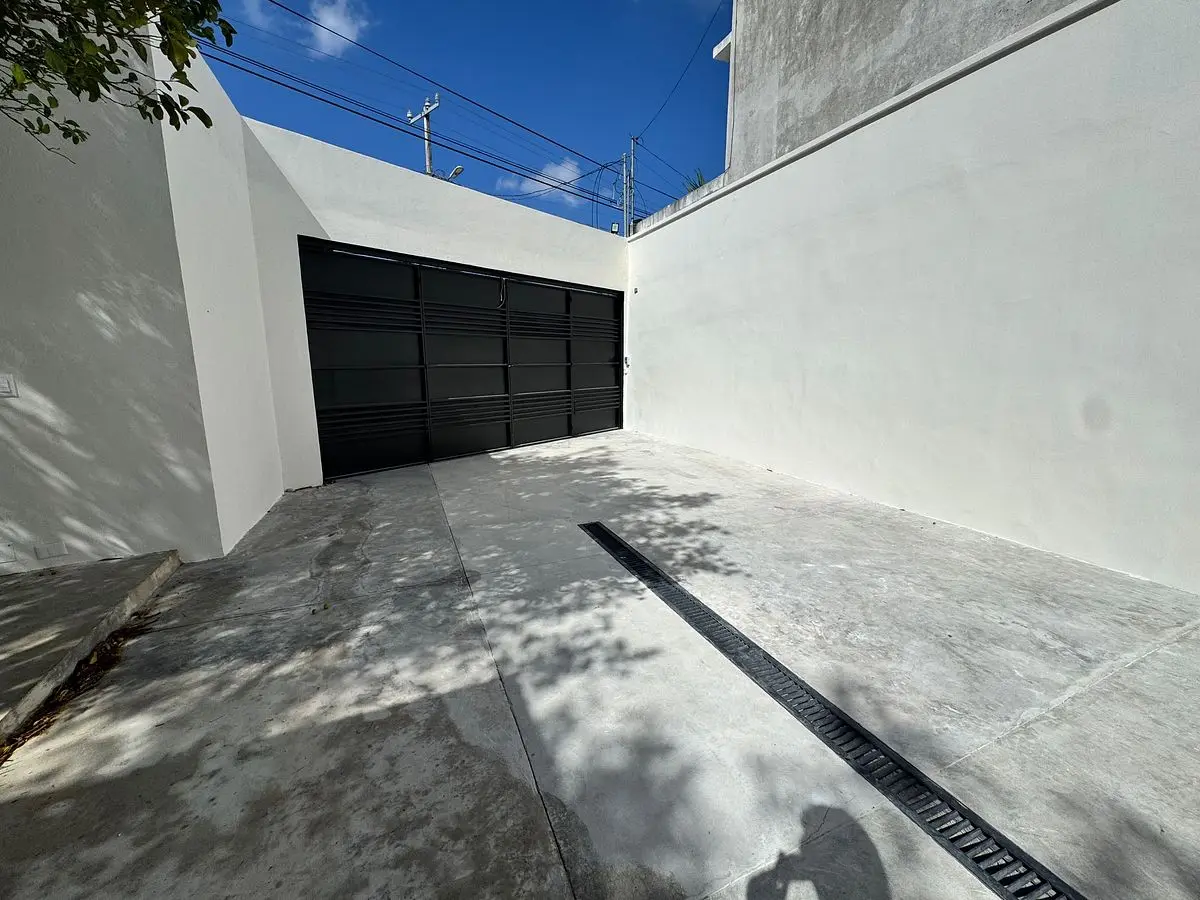 Casa de UN PISO en venta en Merida, cerca de Altabrisa. ¡Remodelada! — foto 4
