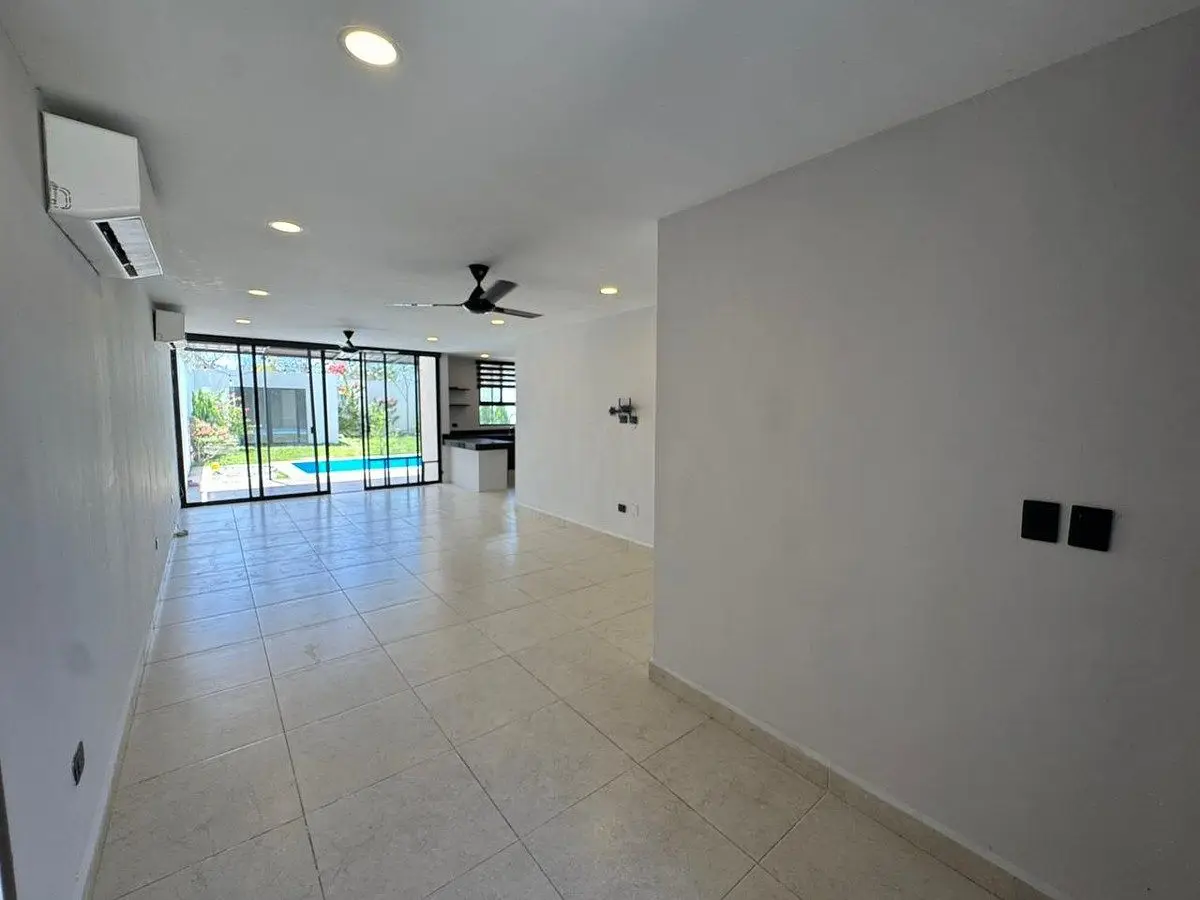 Casa en Venta en Privada "5 Habitaciones" En Palta 152, Cholul Mérida — foto 3