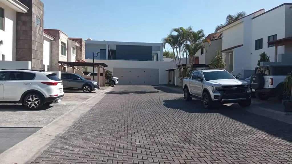 Casa en Venta en Bugambilias — foto 4