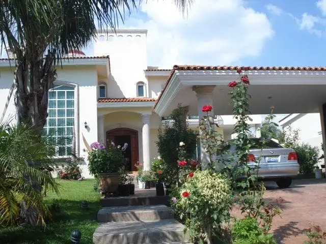 Residencia en el Palomar Zona Panorámica