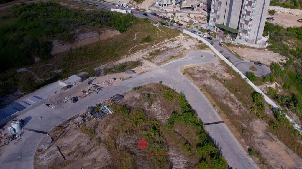 Terreno de Lujo en Venta coto Piemonte Valle Real Zona Real Zapopan — foto 7