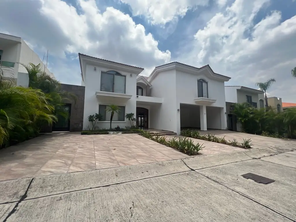 Puerta de Hierro Residencia Venta