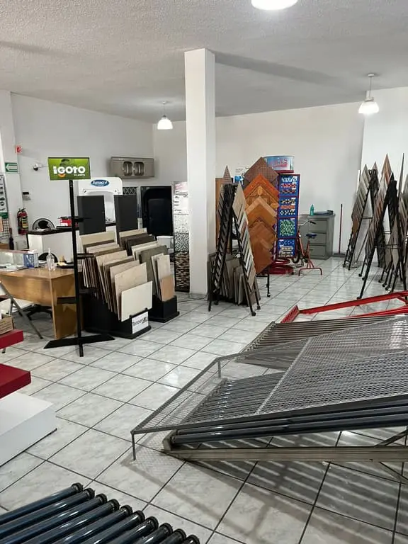 Edificio con Departamentos y Locales Comerciales Col Arcos Vallarta — foto 4