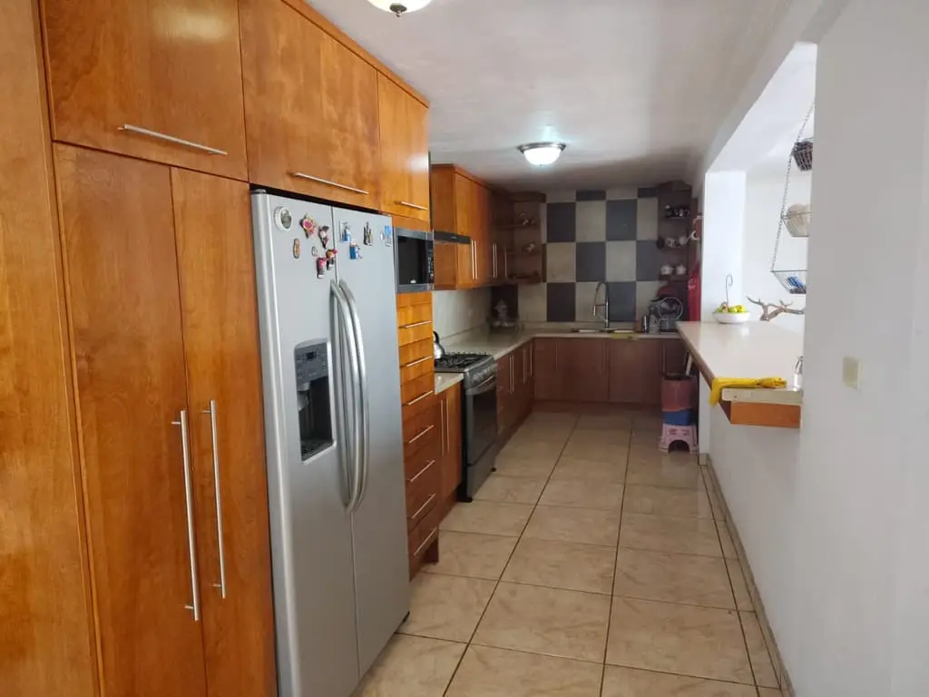 Praderas del Leon !!!!! Magnifica y Amplia Casa en Venta Super Ubicada a 10 Min del Centro de la Ciudad — foto 5