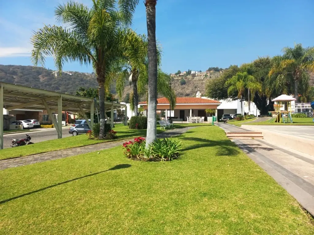 TERRENO SAN JOSE DEL TAJO Coto lll ( el mejor ) Excelente Orientación y Ubicación junto al Bosque ( Parque Natural Privado ) 314 m2 ( único terreno chico en venta ) Agradable Casa Club Acceso y vigilancia 24 hrs. — foto 8