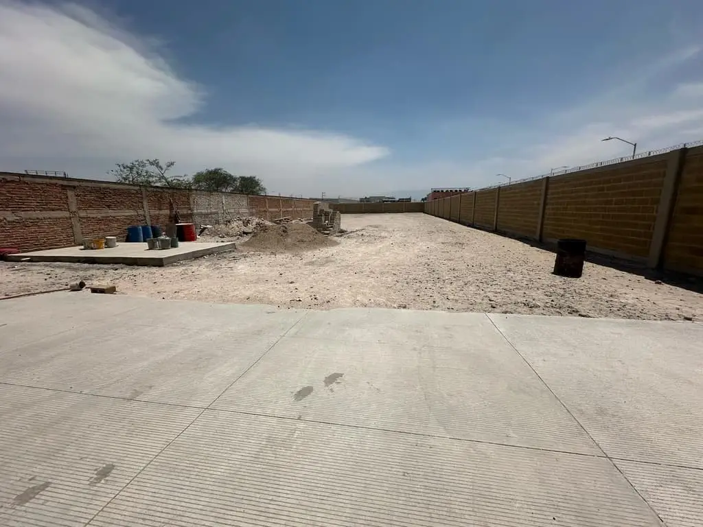 Terreno en esquina carretera a Chapala 2,174 m2 Cerca Aeropuerto Guadalajara — foto 4