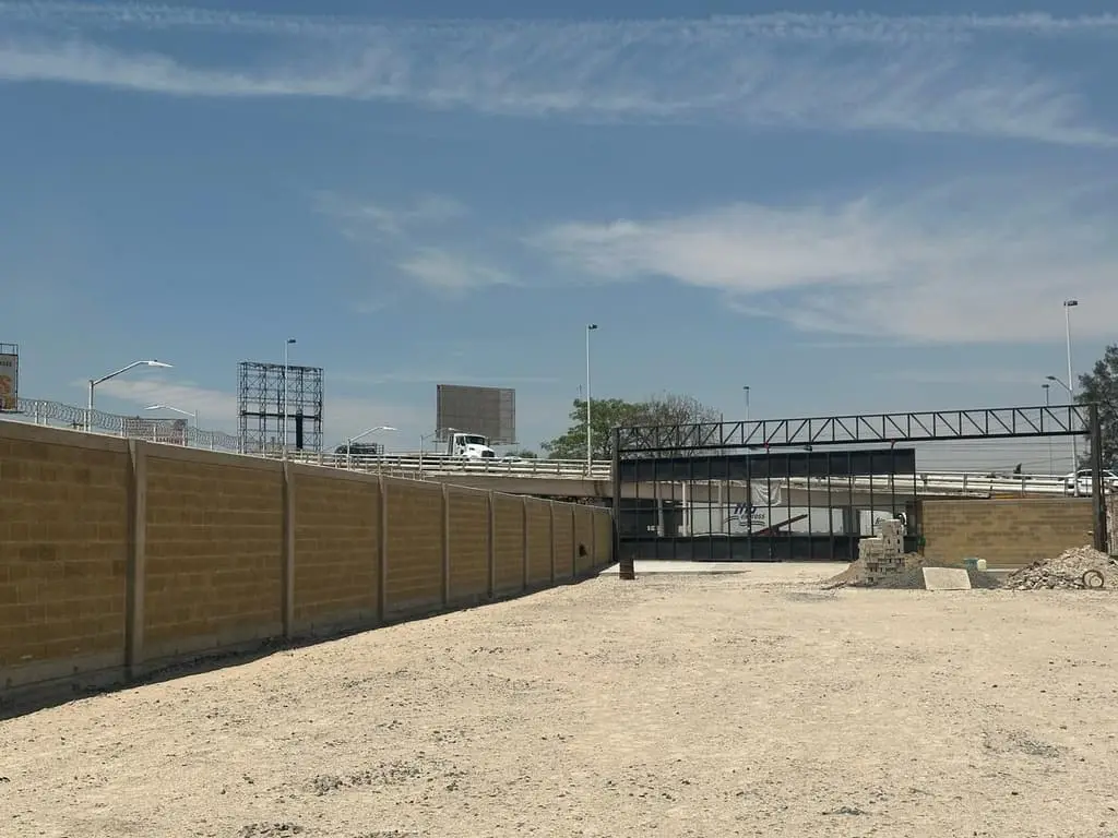 Terreno en esquina carretera a Chapala 2,174 m2 Cerca Aeropuerto Guadalajara — foto 6