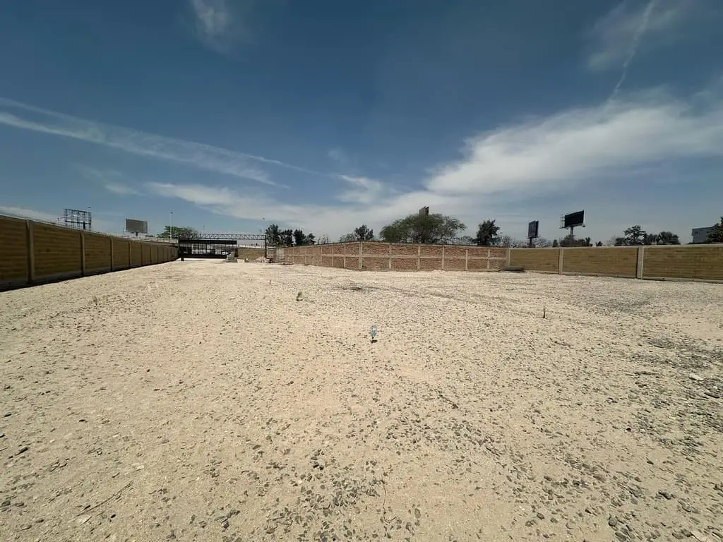 Terreno en esquina carretera a Chapala 2,174 m2 Cerca Aeropuerto Guadalajara — foto 7