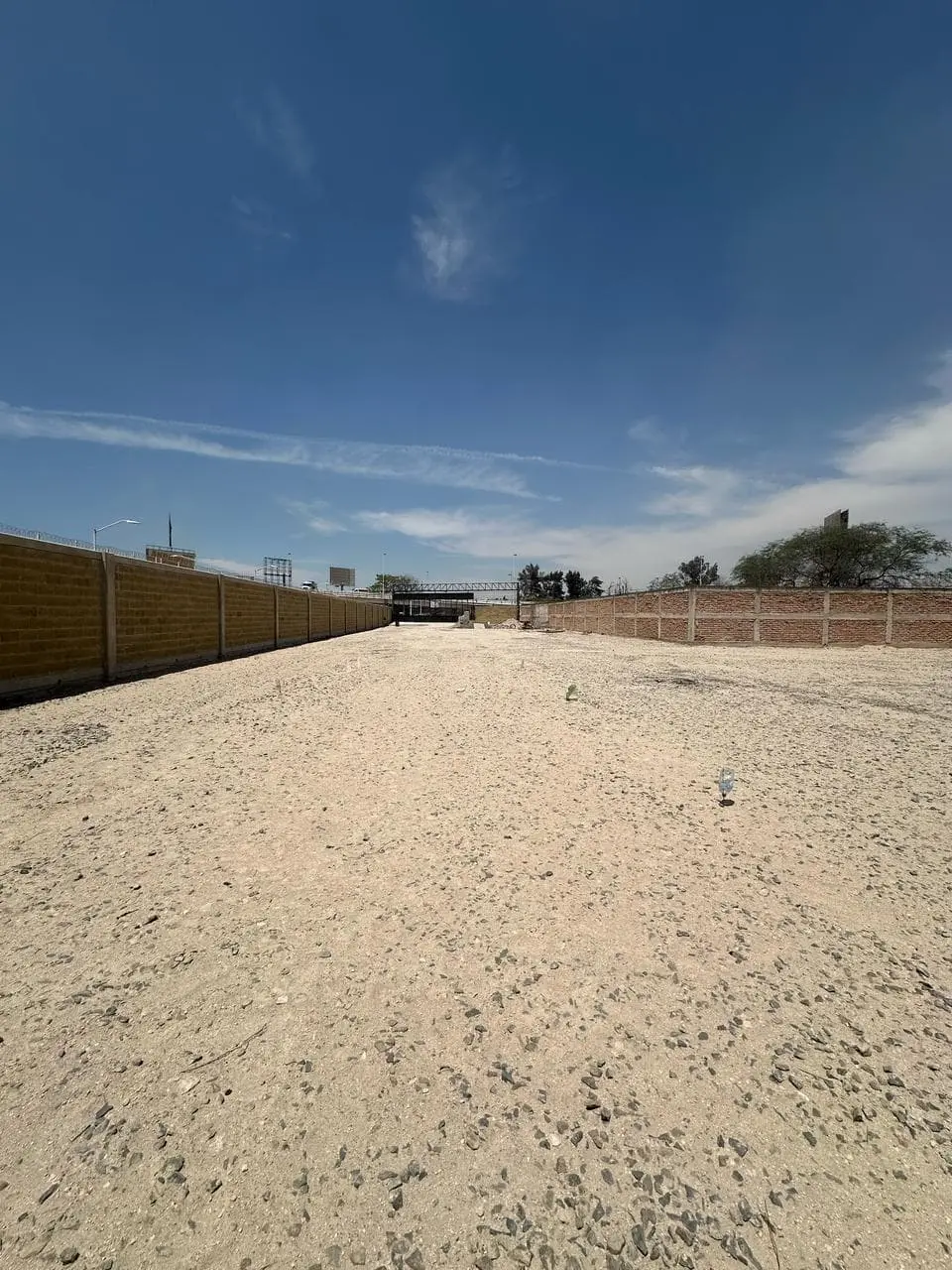 Terreno en esquina carretera a Chapala 2,174 m2 Cerca Aeropuerto Guadalajara — foto 8
