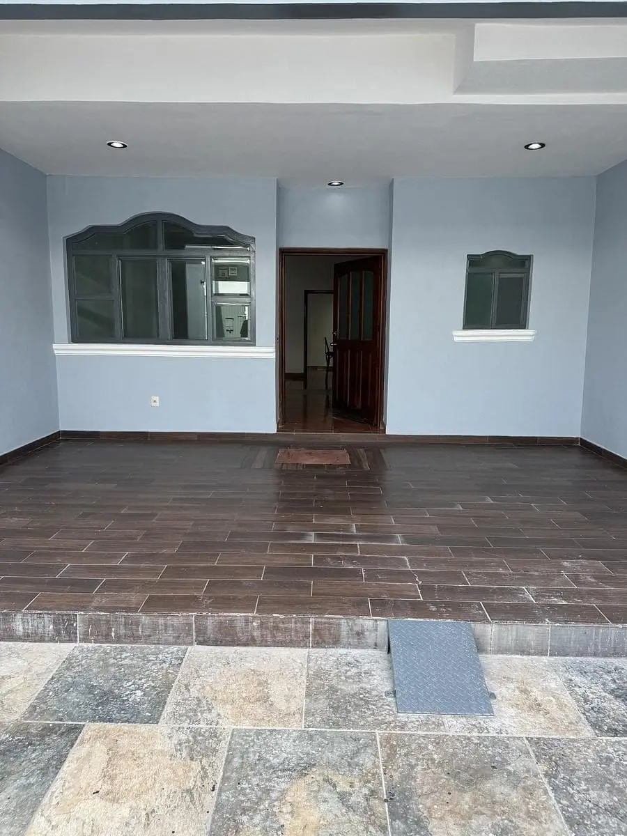 La Casa de Tus Sueños en el Sur de la Ciudad Cerca de Periférico el Campanario — foto 3