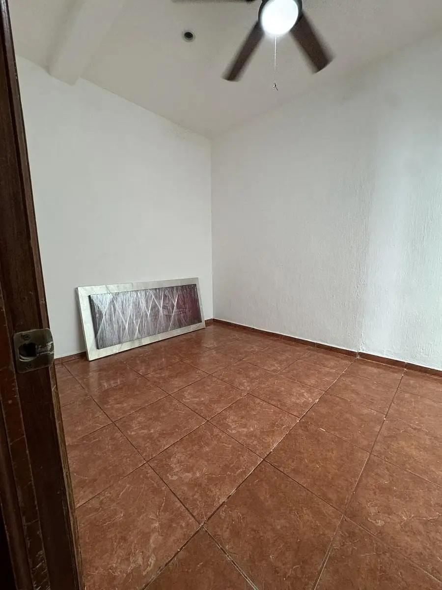 La Casa de Tus Sueños en el Sur de la Ciudad Cerca de Periférico el Campanario — foto 5