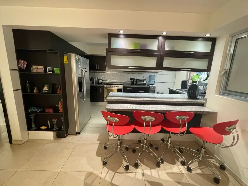 Exclusiva Casa en Venta en Jardines Universidad — foto 2