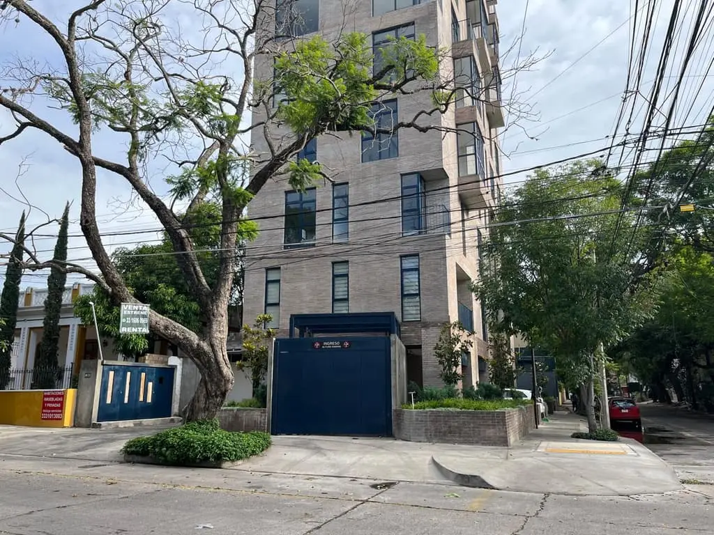 Excelente Departamento en La Americana Torre Colonias 1882
