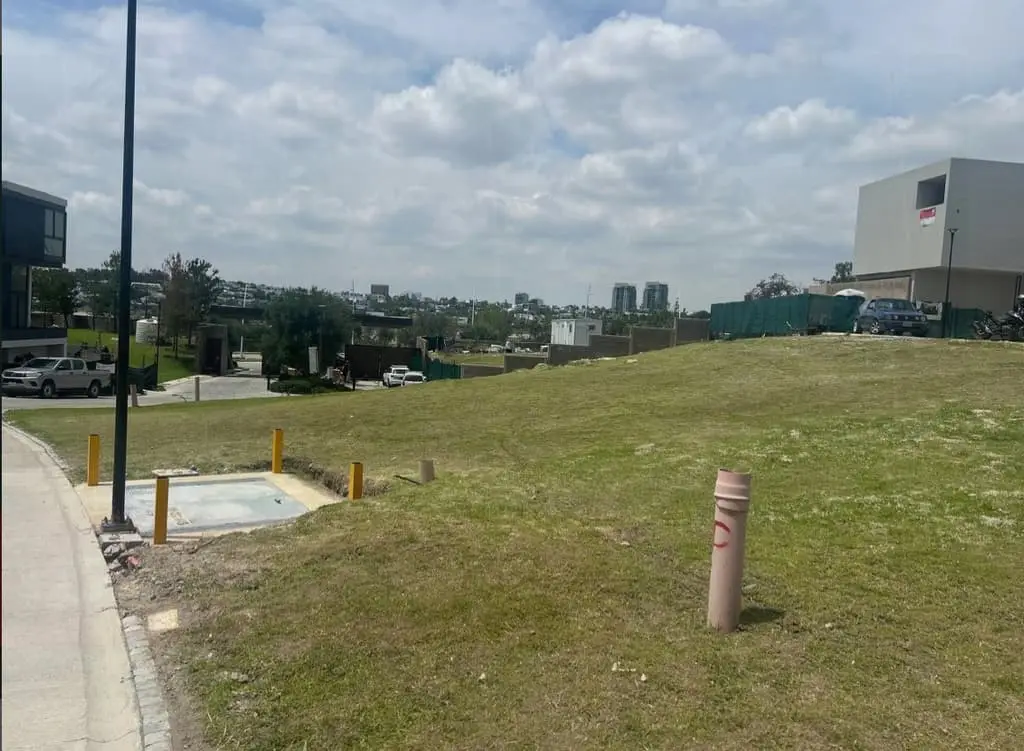 Se vende Terreno en Punta Loma — foto 2